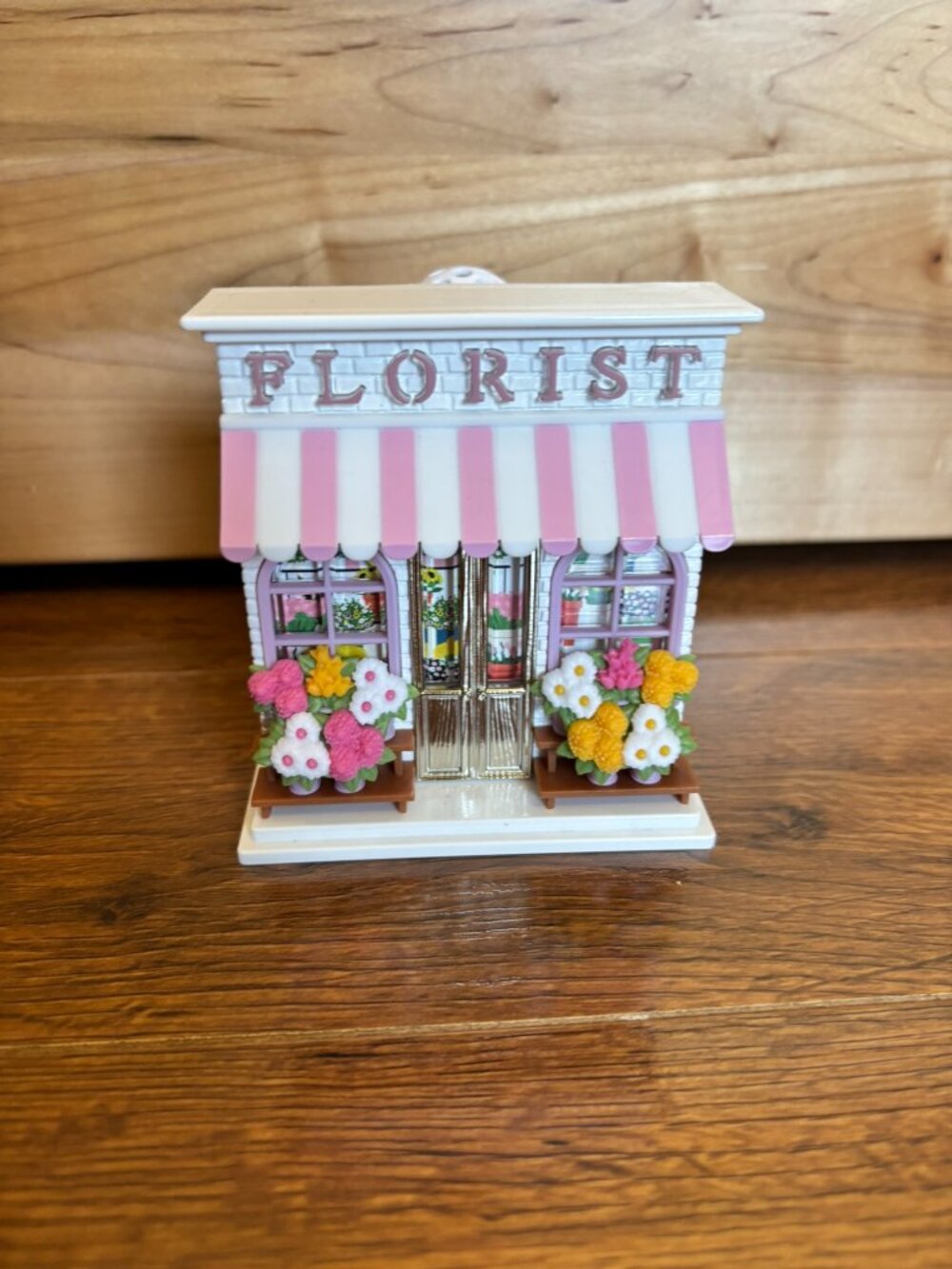 New NWT Bath & Body Works White Barn Florist Projector Wallflowers Plug